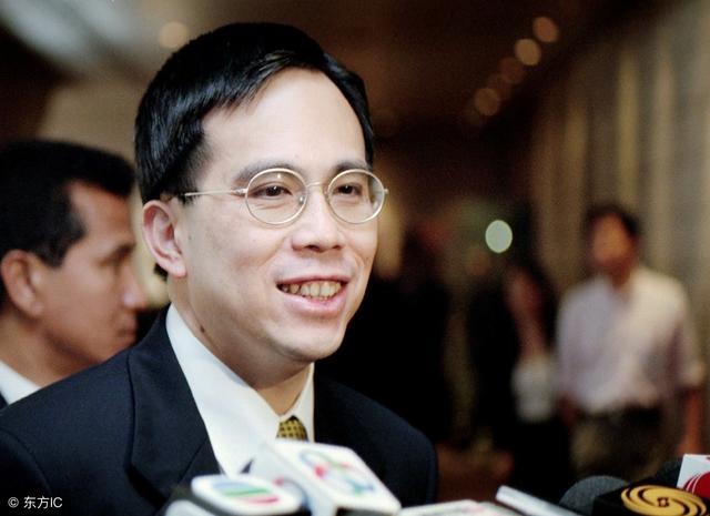 未来的华人世界首富:曾被绑架勒索10亿,第二天还能淡定上班