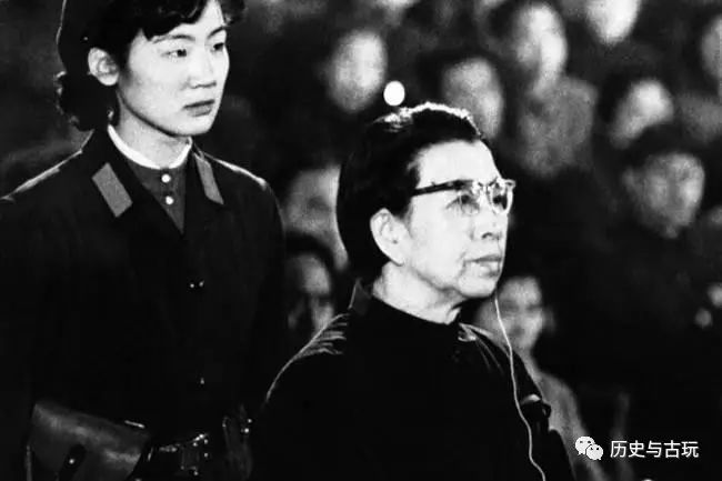 江青秘书揭秘:江青胆小怕死为什么还会自杀?_凤凰网