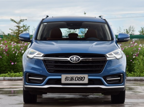 属于紧凑型suv.车长方面瑞虎8优于骏派d80,轴距相同.