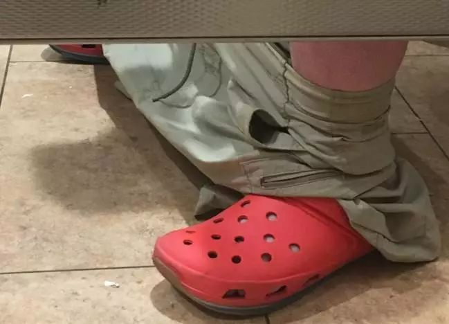 官宣:关闭最后的工厂!