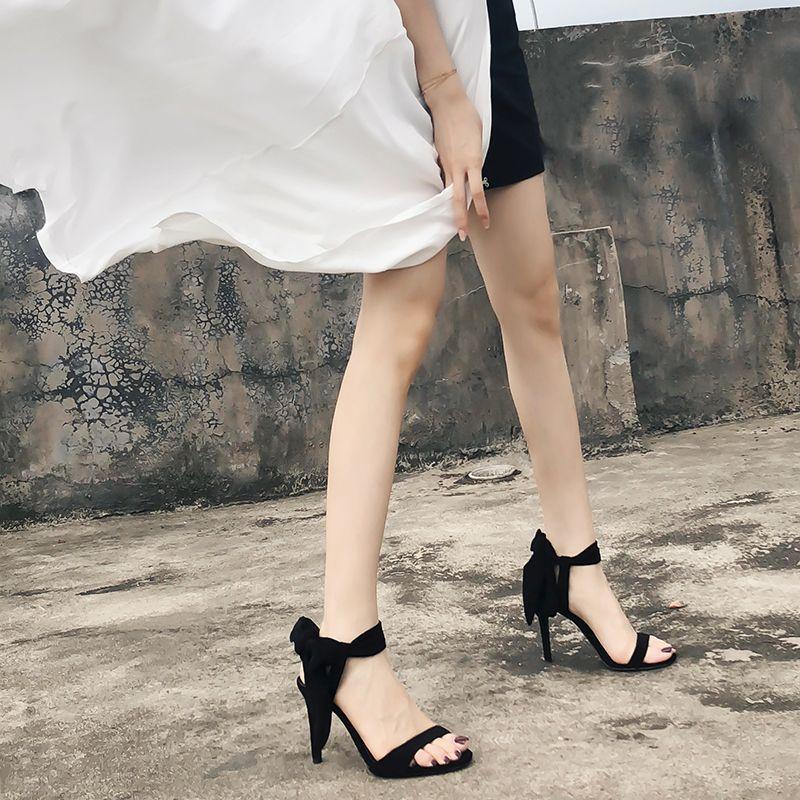 在国内服装的网络营销的现状分析