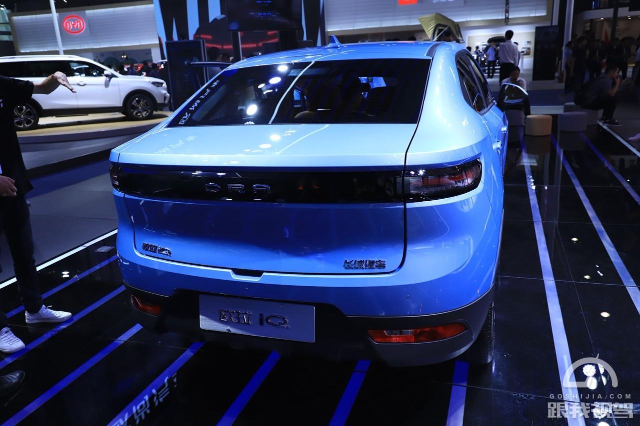 外形别具一格的电动"小怪兽" 欧拉iq成都车展正式上市_凤凰网汽车