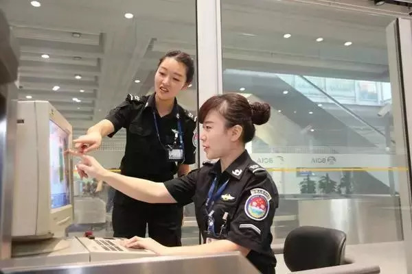 北京首都国际机场安检员招聘!