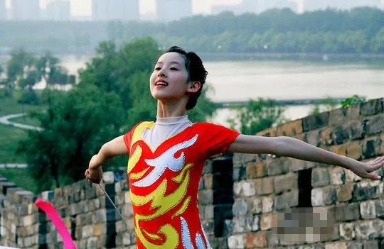 文章配图