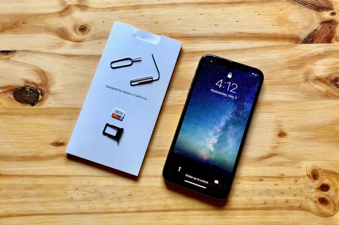 苹果"官方证实"iphone 11将支持双卡双待,外媒曝光真机上手视频!