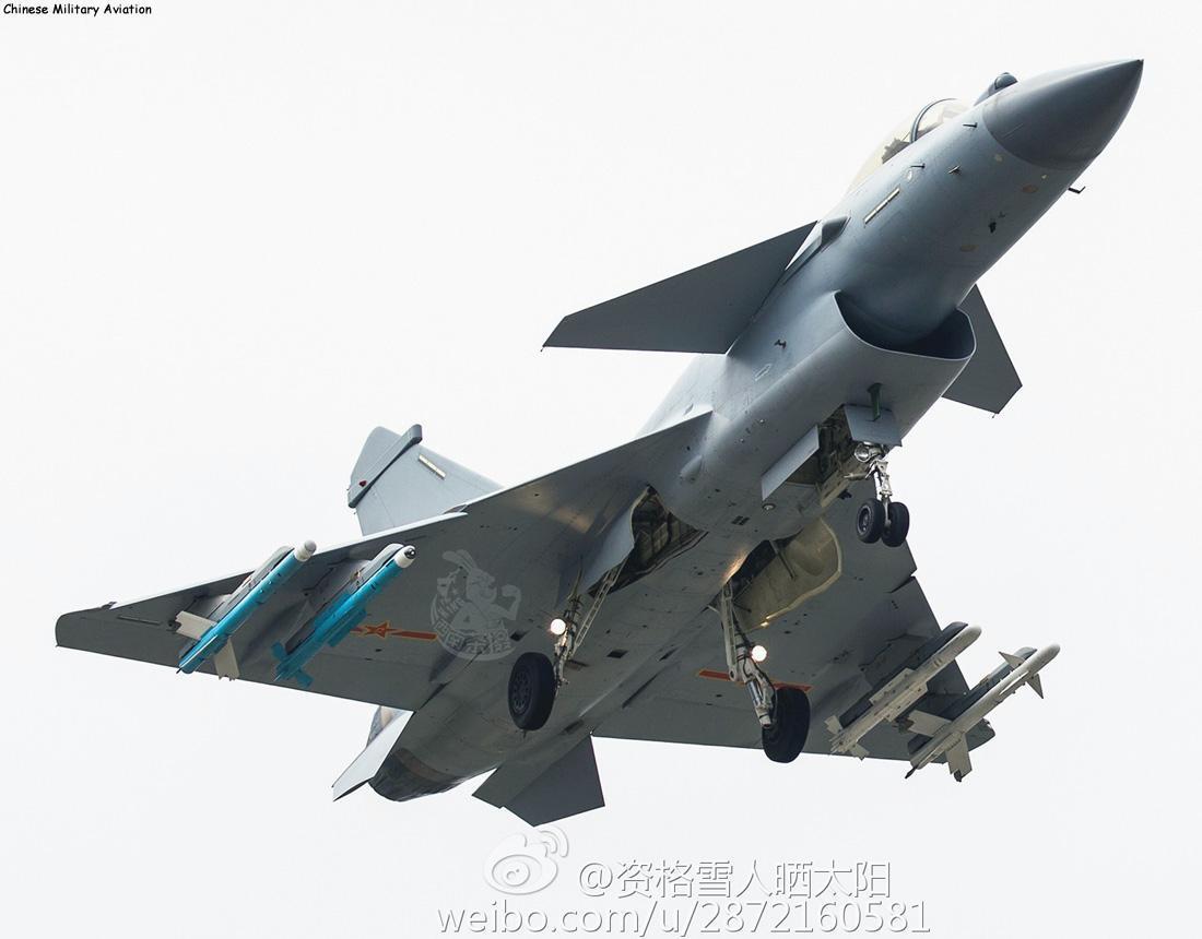 再见怪蛇3!歼10a换装霹雳10,狗斗能力瞬间向歼10b看齐