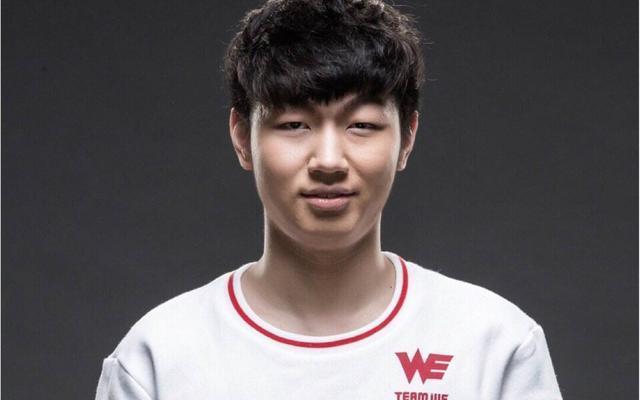 人设崩塌:we打野康帝被扒皮操粉,劈腿,出入会所,威胁ceo_凤凰网娱乐