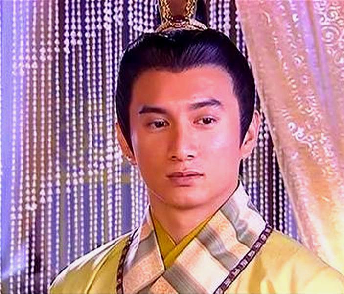 萧宝卷在齐明帝葬礼上的所作所为着实惊讶到了在场的所有朝臣.