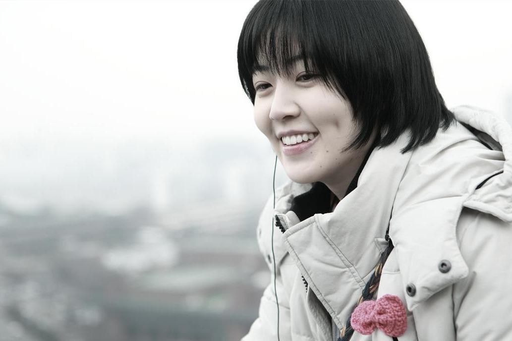 夜晚三点半: 5分钟带你看完韩国惊悚恐怖电影《等着你》