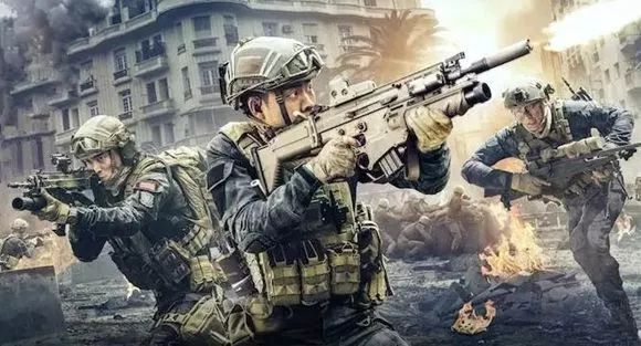 《战狼2》小规模复映,网友提议:《红海行动》也要来正面比拼_凤凰网