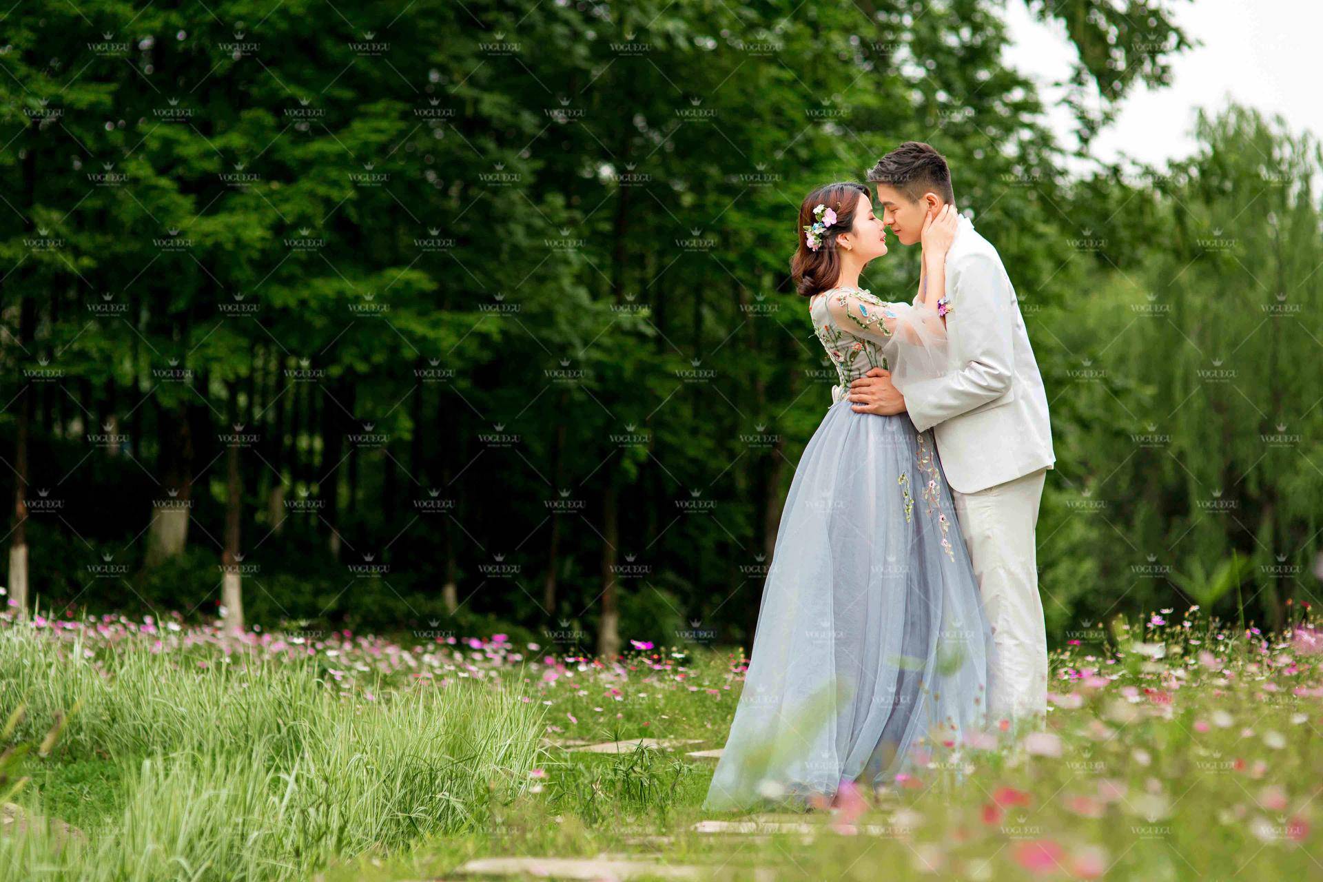 短发怎么拍婚纱照?做最美的短发新娘,展现不一样的个性