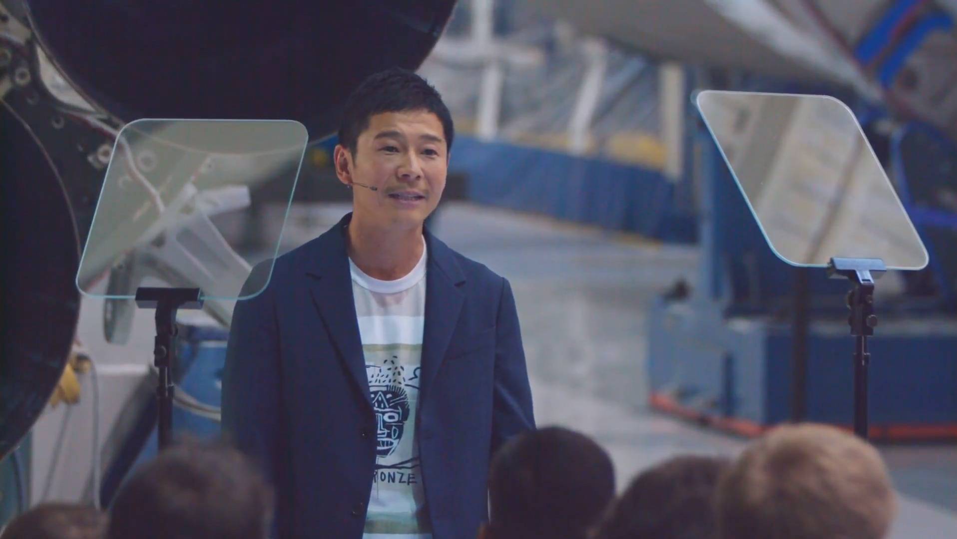 Space X 首位太空旅客身份公布：日本第三年轻亿万富翁，他还要带8位艺术家“上天” _凤凰网
