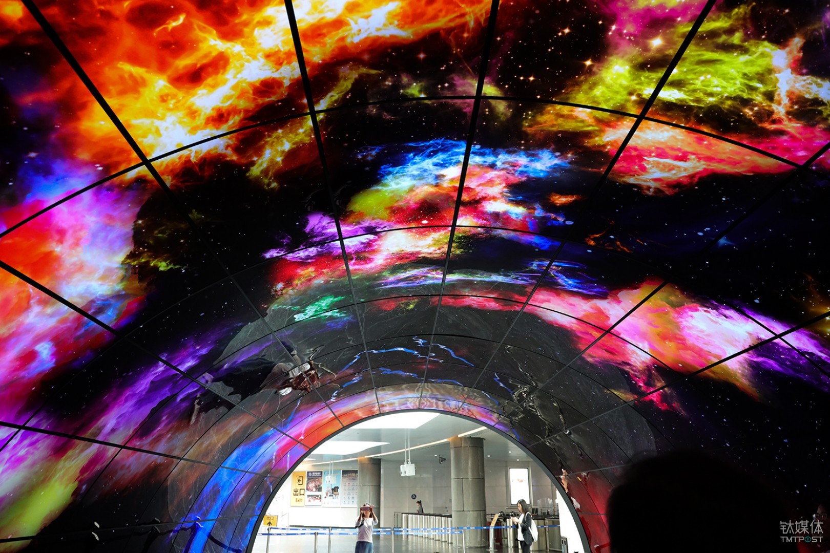 Oled Beautiful Example OLED快占领你生活的方方面面,你还不知道它是啥_凤凰网