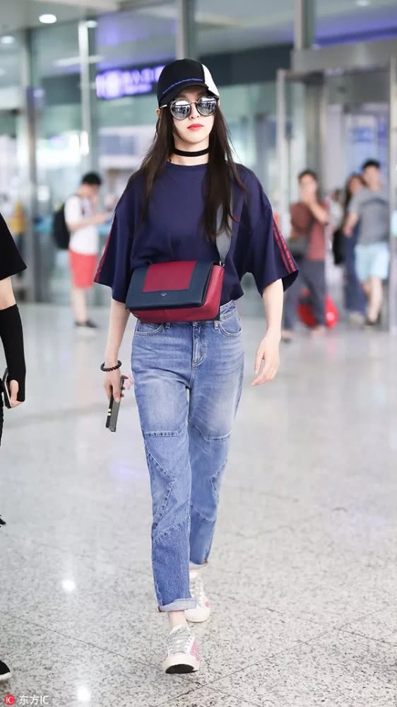 [帆布袋]celine新包亮相竟面目全非,经典手袋再不环保帆布袋抢就没了