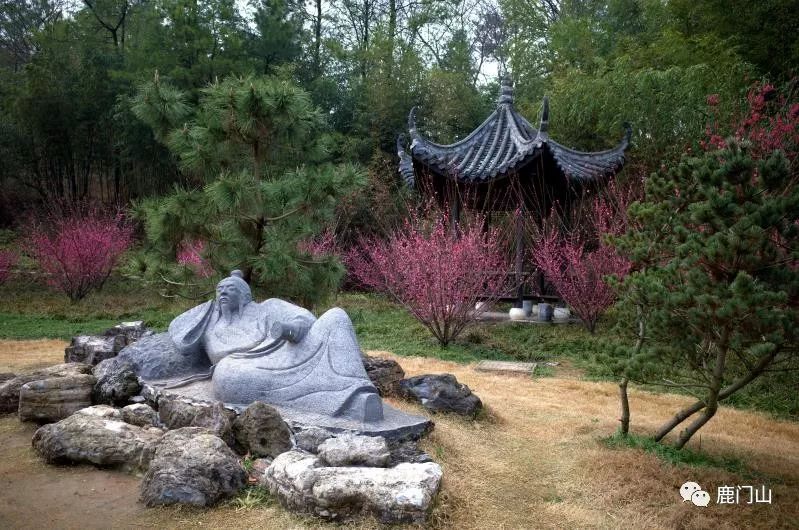 十一小長假 來鹿門山旅遊風景區國家森林公園 爬山,觀景,看錶演 吃