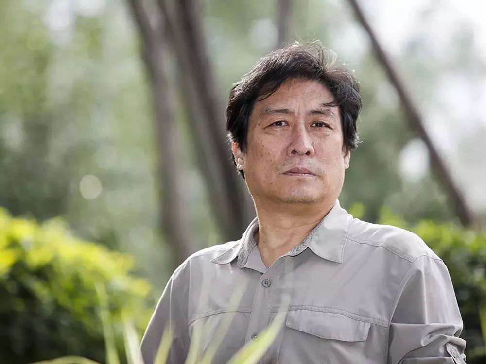 【画廊推荐】画家邵志杰:寄情缘于物,心性启于情!__凤凰网