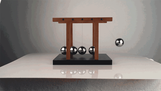 停不下来的牛顿摆教孩子学会能量传递的原理