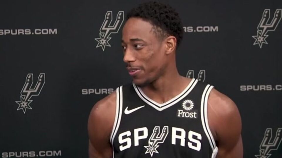 德罗赞谈新赛季目标 公牛核心表态冲击东部前列