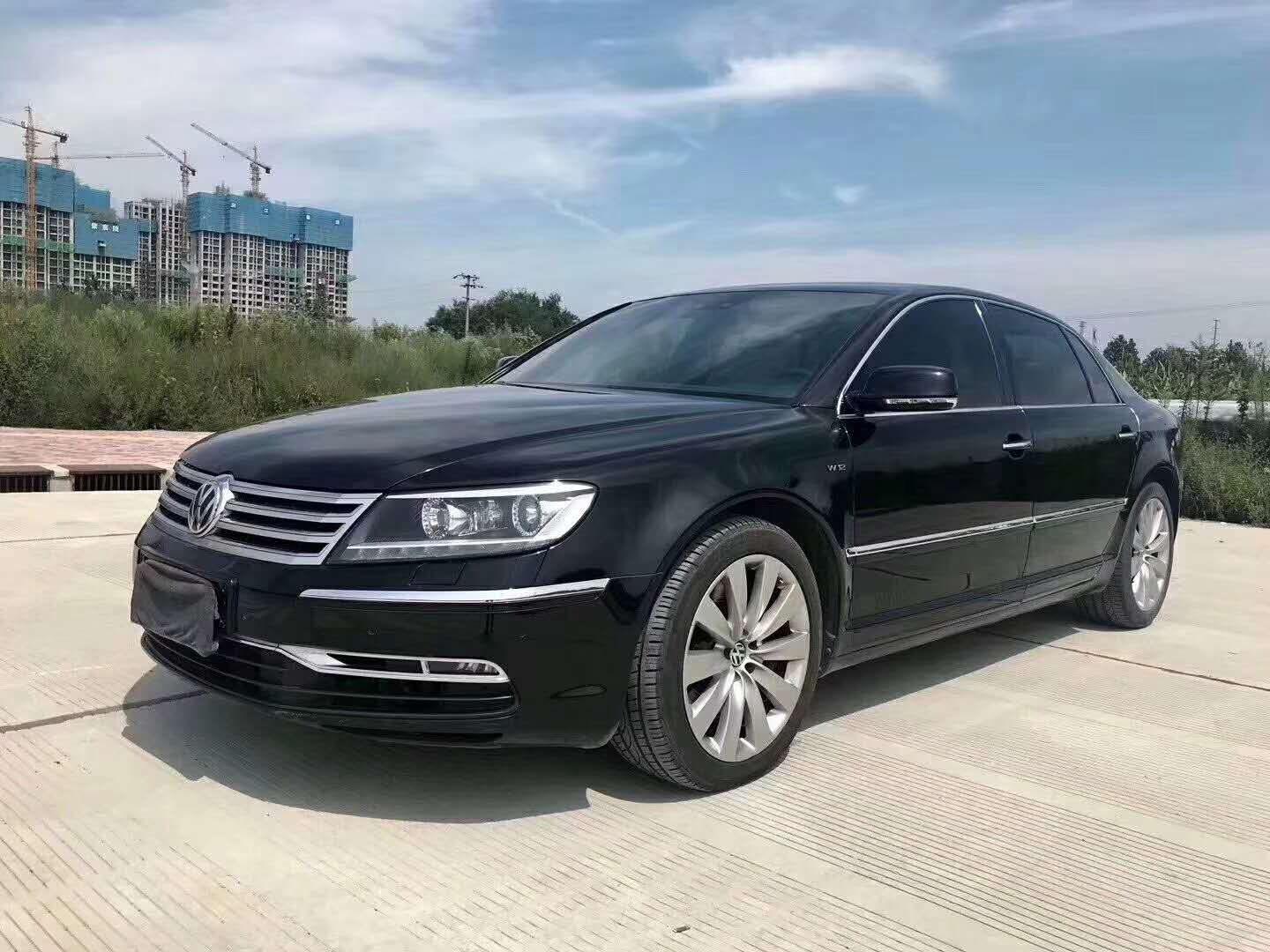 大众最贵的车,开宝马的不一定有钱人,但是开它绝对是有钱人!__凤凰网