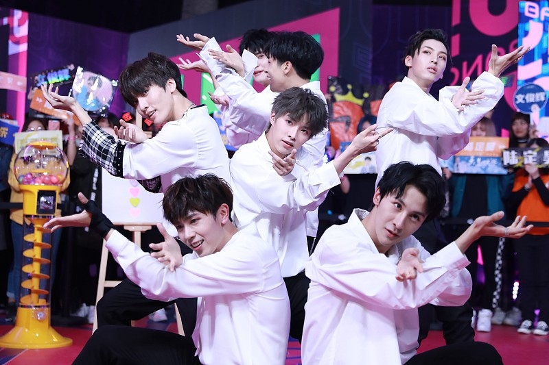 坤音四子oner戴动物头套可爱到犯规 四只萌物你要领走谁?