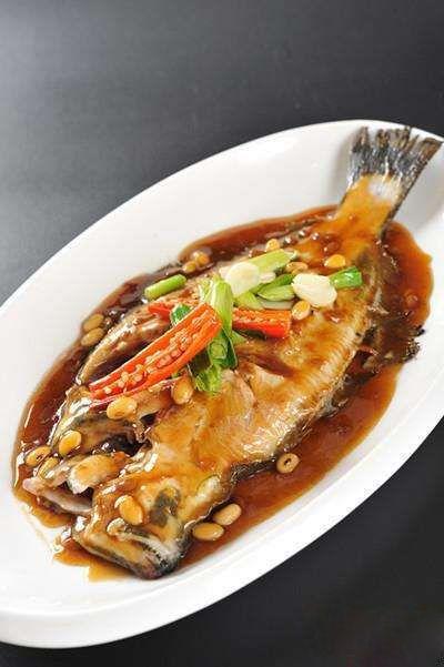 家焖牙片鱼 — 也可以家闷多宝鱼,黄花鱼,加吉鱼,黄鱼,黑鱼,杂拌鱼