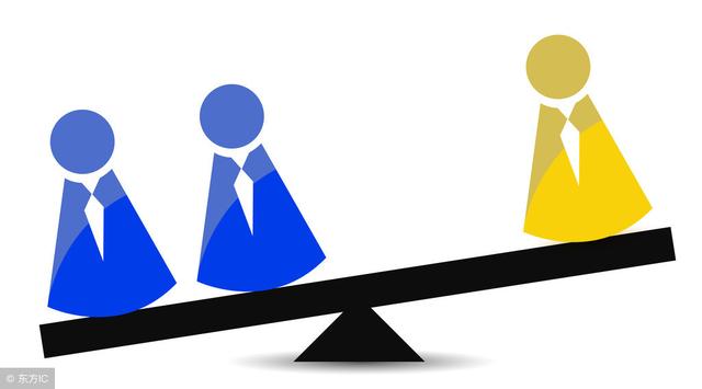 失衡的天平 最直观的就是去看每个月的工资表,看每个月给销售的