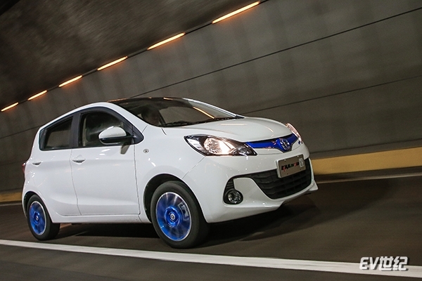 续航,安全,智能全面升级 长安奔奔ev360今日正式上市_凤凰网汽车_凤凰