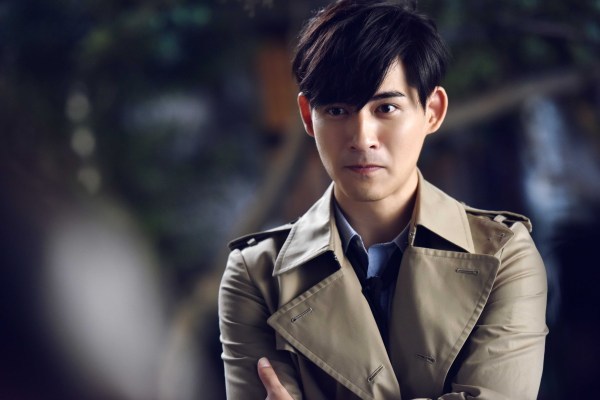 周渝民妻子遭受网络暴力,忍无可忍报警,网友:可怕__凤凰网