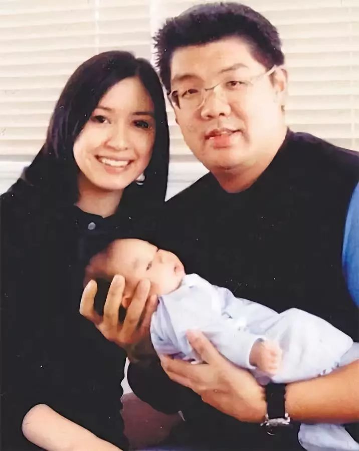 "→ 点选"设为星标 ★ "兰夜 千金名媛的豪门人设让连公子最终败