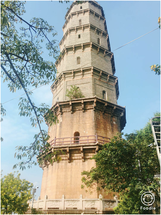 几个世纪的风风雨雨, 见证了古代匠人的心血和智慧的凤凰塔