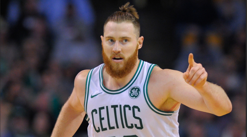 虎扑10月31日讯 今天,凯尔特人球员阿隆-贝恩斯接受了记者的采访.