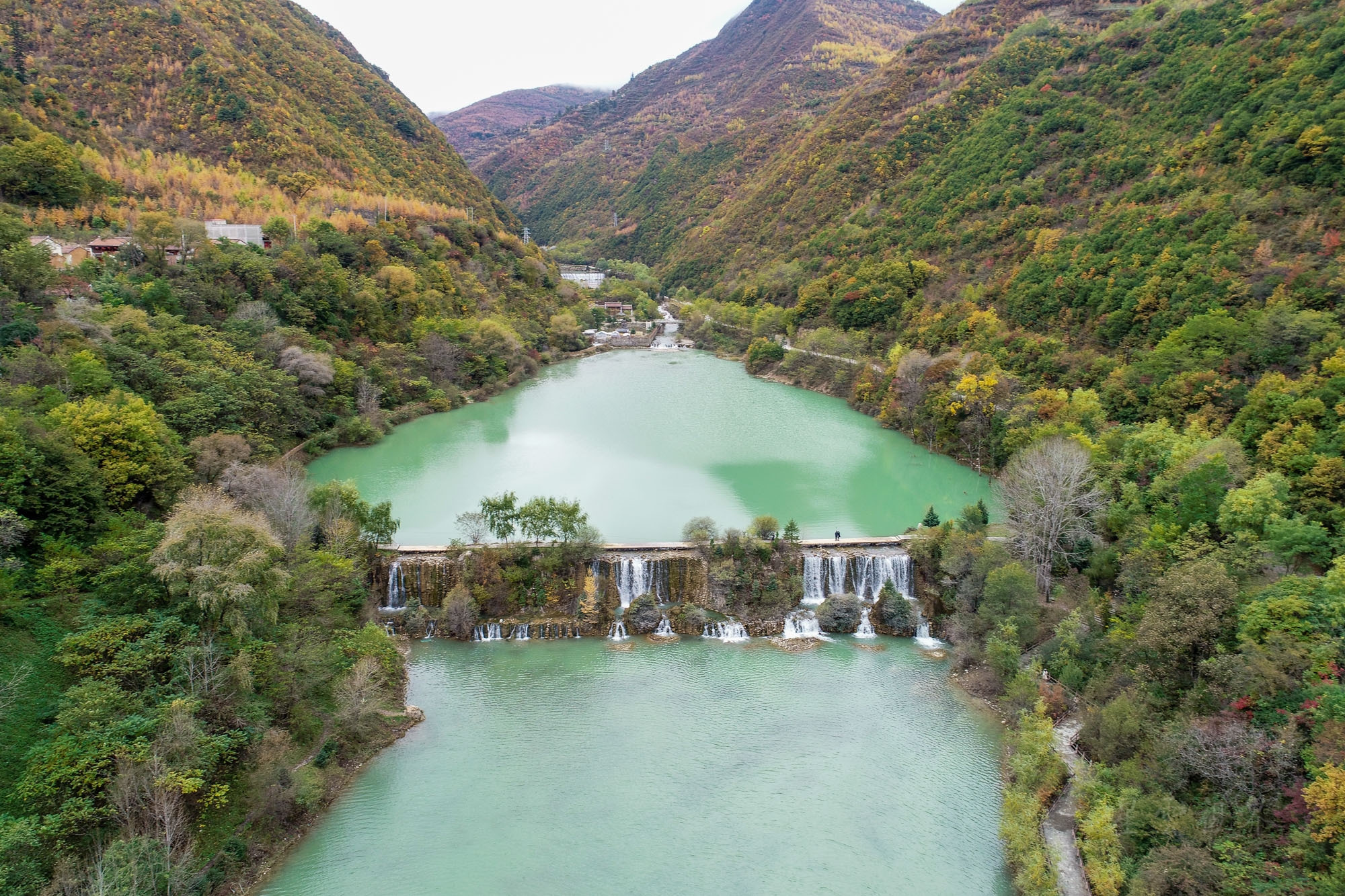 深藏陇上江南的童话世界甘肃宕昌官鹅沟