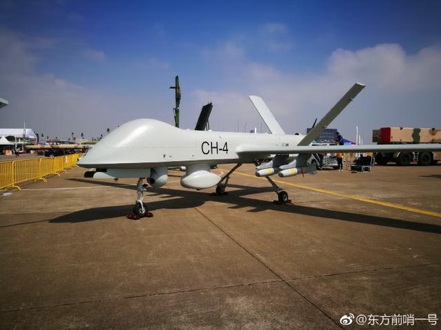 纪念金庸彩虹无人机全球首创一站双控堪比周伯通左右互搏神技