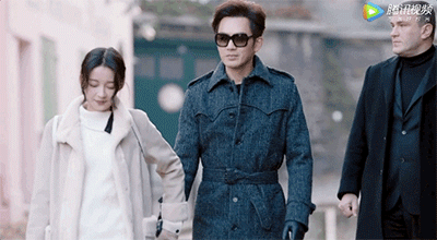 好不容易盼到姜生(孙怡饰)和程天佑(钟汉良饰)这对"天生夫妇"分手后