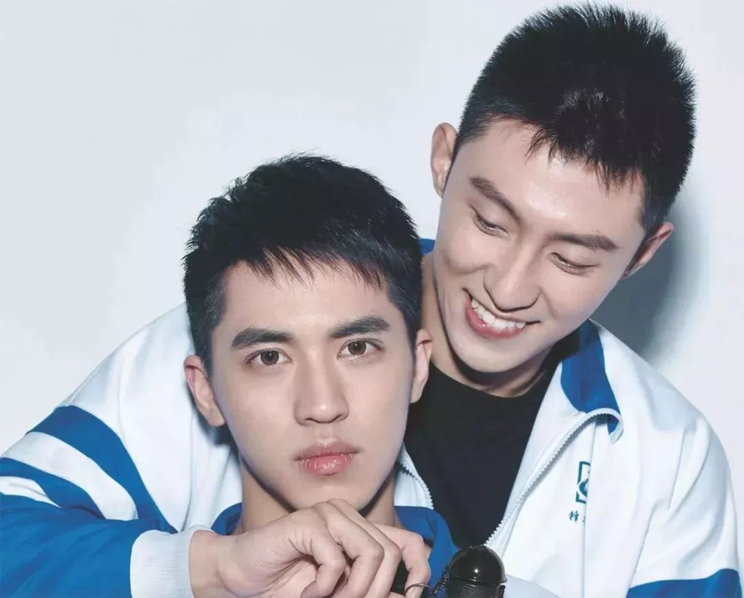 Хуан цзин юй и сюй вэй чжоу. Пристрастился том 2. Пристрастился том 2. Бай линь и гу хай. Пристрастился том 2.