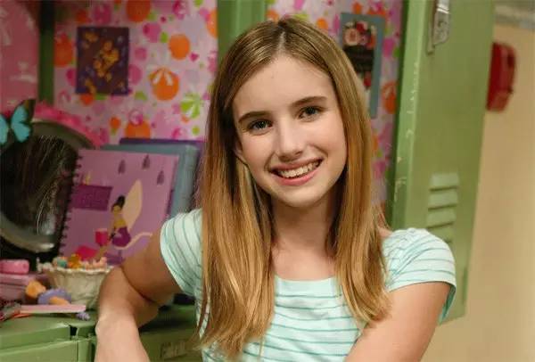 人物| 艾玛·罗伯茨:担得起婊气冲天的女王,演得了俏皮可爱的公主