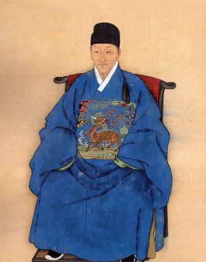 根据明,清两史的《舆服志》的记载,文官的官服绣禽,武官的官服绘兽