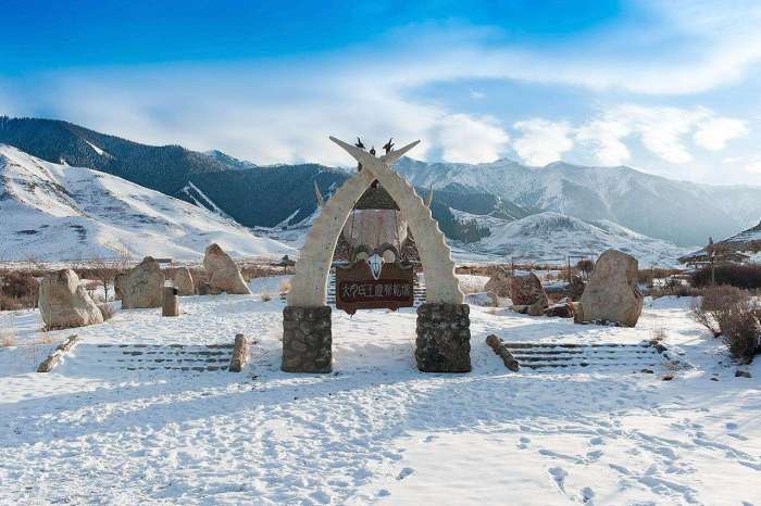 他们认为,中亚这个贵霜国,应该是由已经希腊化的大夏所建立的,应该是