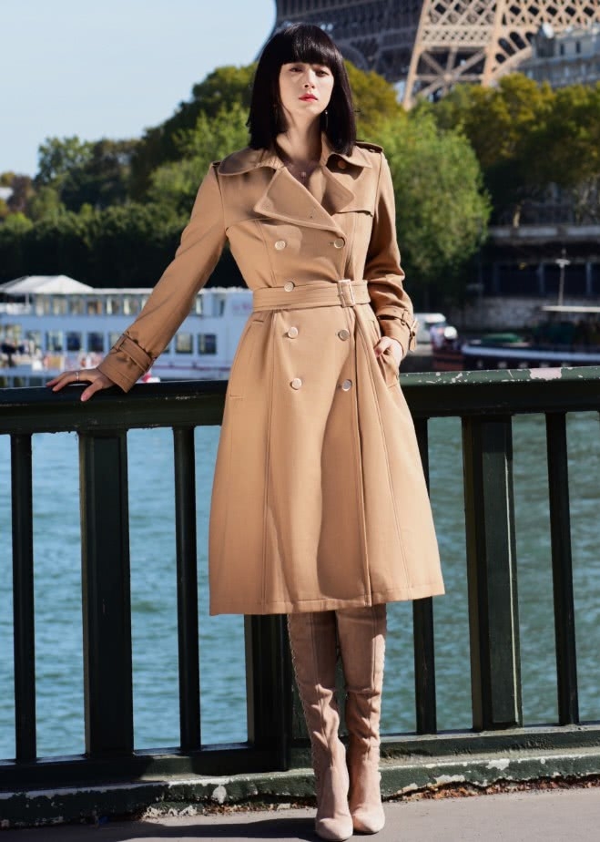 蒋欣换上这个发型拍大片,瞬间气场全开超时髦!