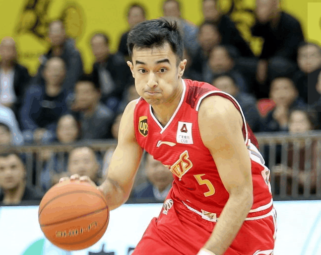 阿尔斯兰憋着一口气要证明自己