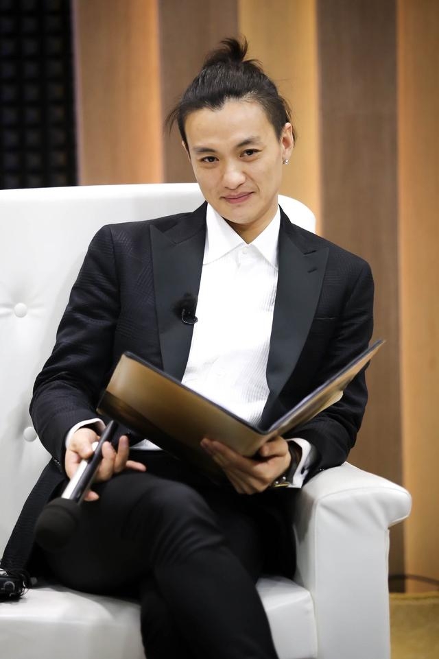 《鲛珠传》,《我不是药神》等等,而大家也在这里面见识到了周一围的