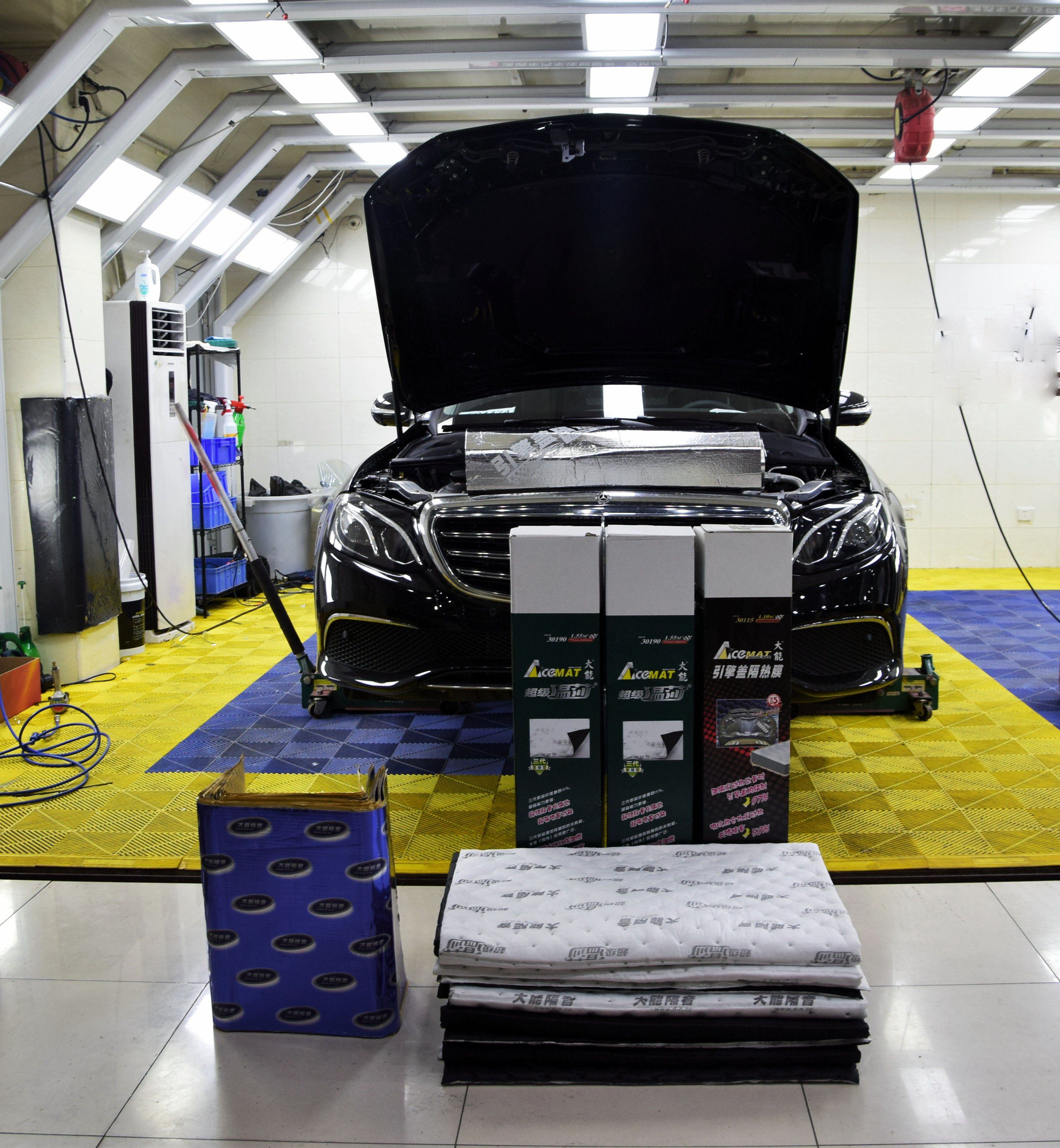 奔驰e电吸门,盲点,旋转高音,顶棚柏林,隔音__凤凰网