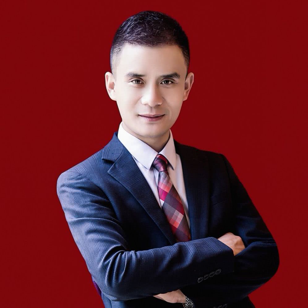 亚太摄影联盟施刚:与小芯机战略签约实现影视摄影行业轻资产运营