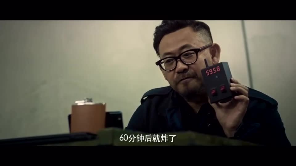 《拆弹专家》曝最强反派姜武特辑