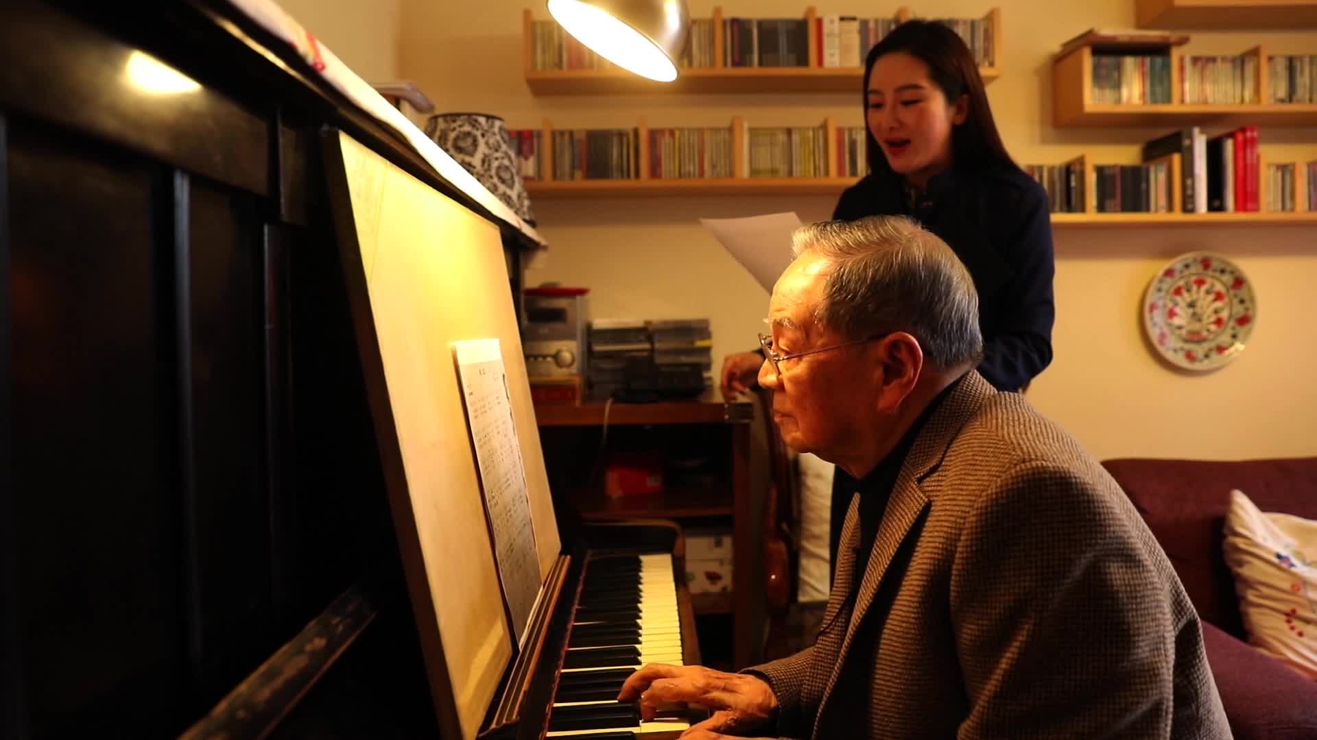 九旬杜鸣心70载北京生活再谱新曲