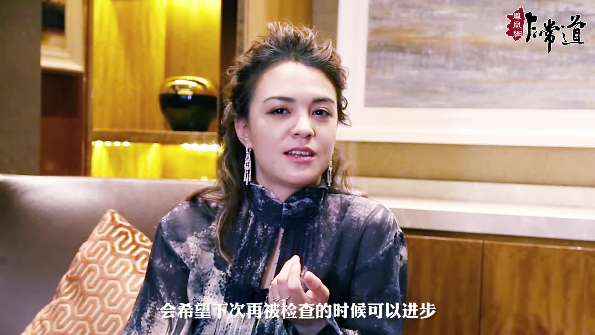 8张榕容演摆渡人王家卫用慢格来检验演员表演